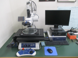 測定顕微鏡「MF-J3017D」